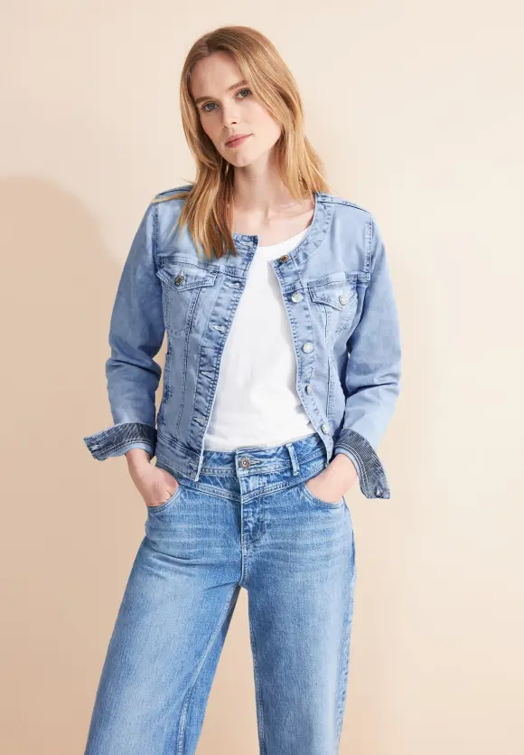 Hellblaue Jeansjacke - heavy bright bleach