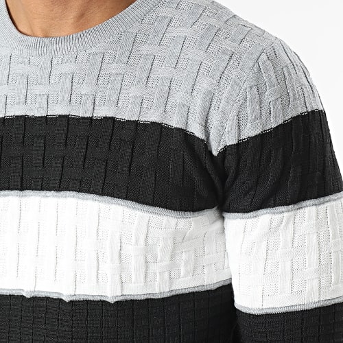 Pull Noir