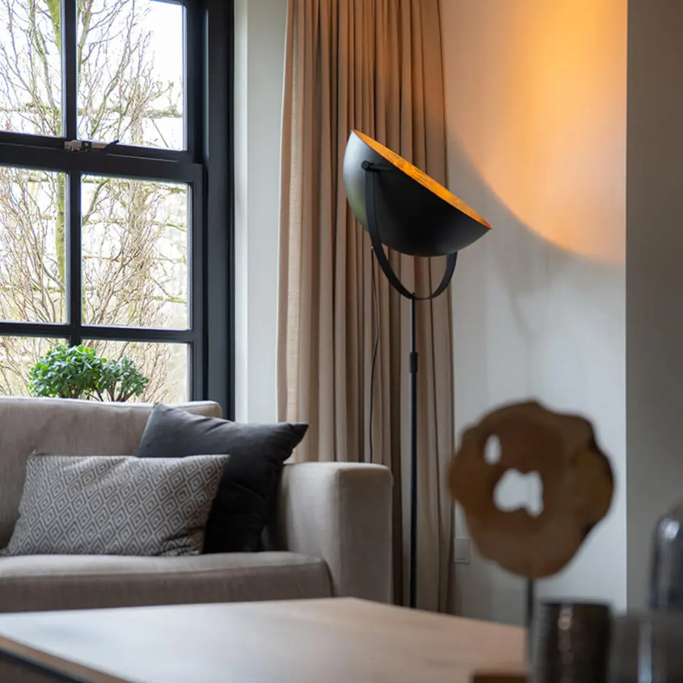 Qazqa vloerlampen magnax zwart e27
