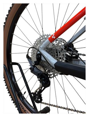 Produit reconditionné . Cube Reaction Hybrid Pro 625 SHIMANO DEORE 2022 . VTT électrique . Cube . très bon état