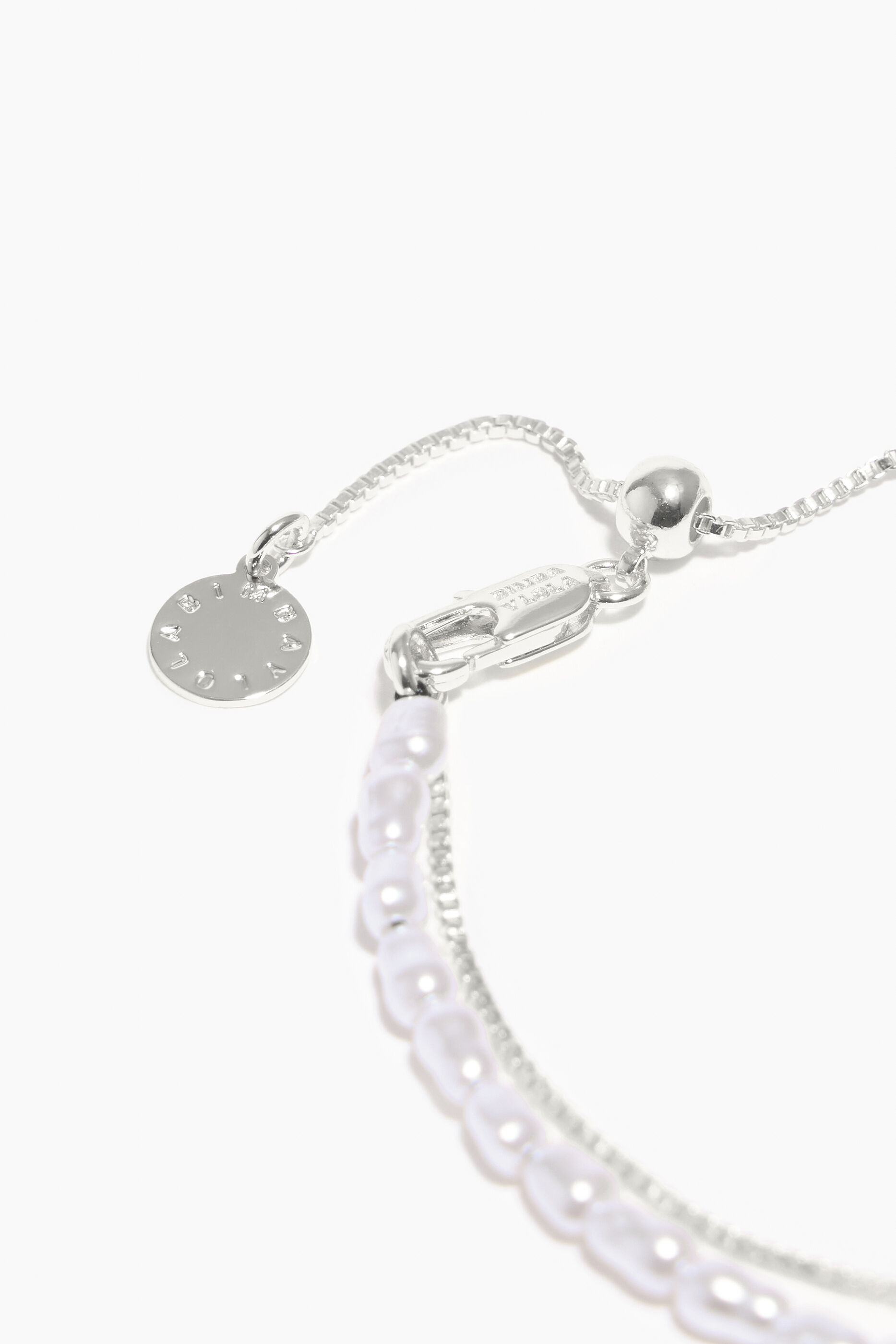 Pulseira de prata com duas pérolas