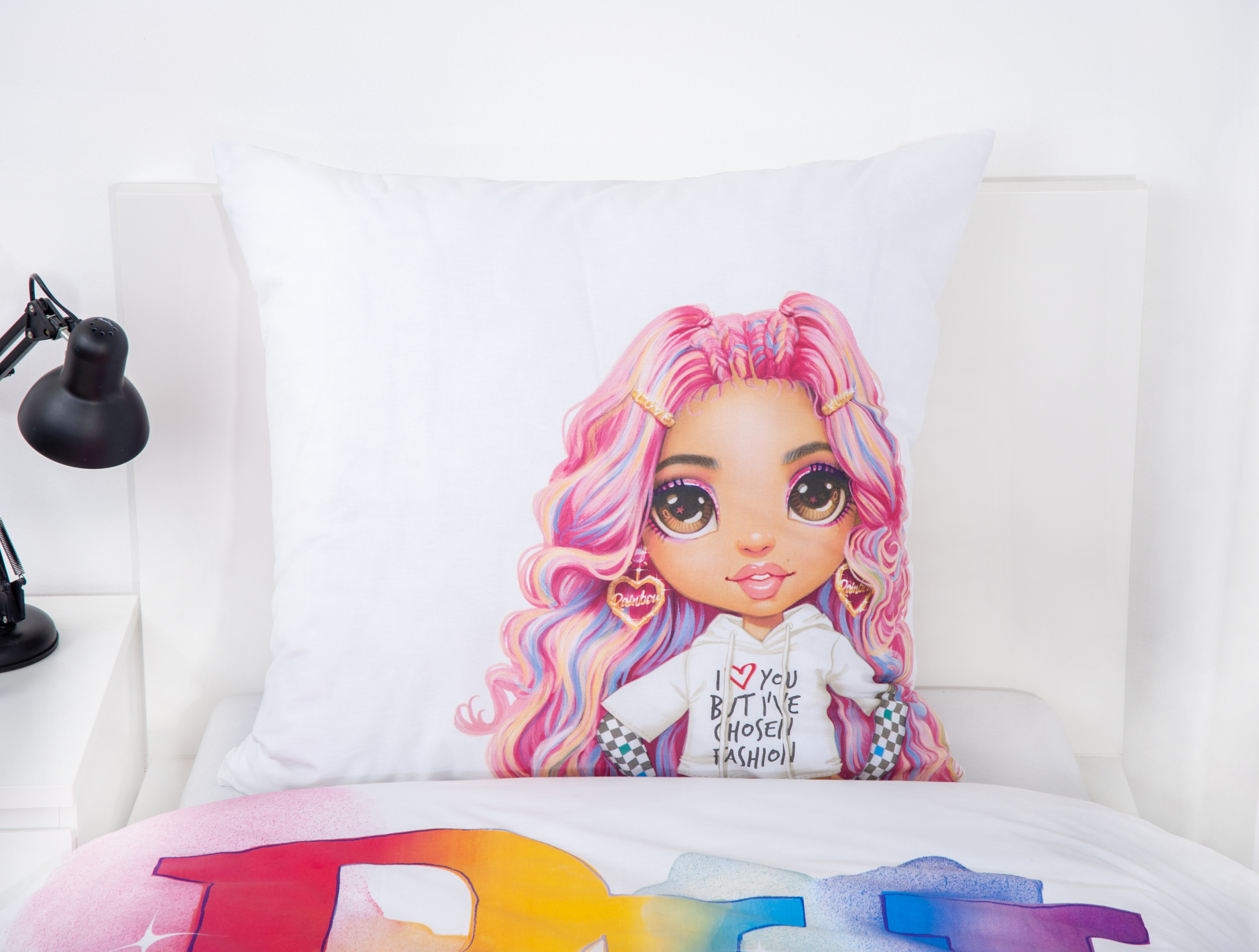 Kinderbettwäsche RAINBOW HIGH - weiß - rosa - 135x200 cm