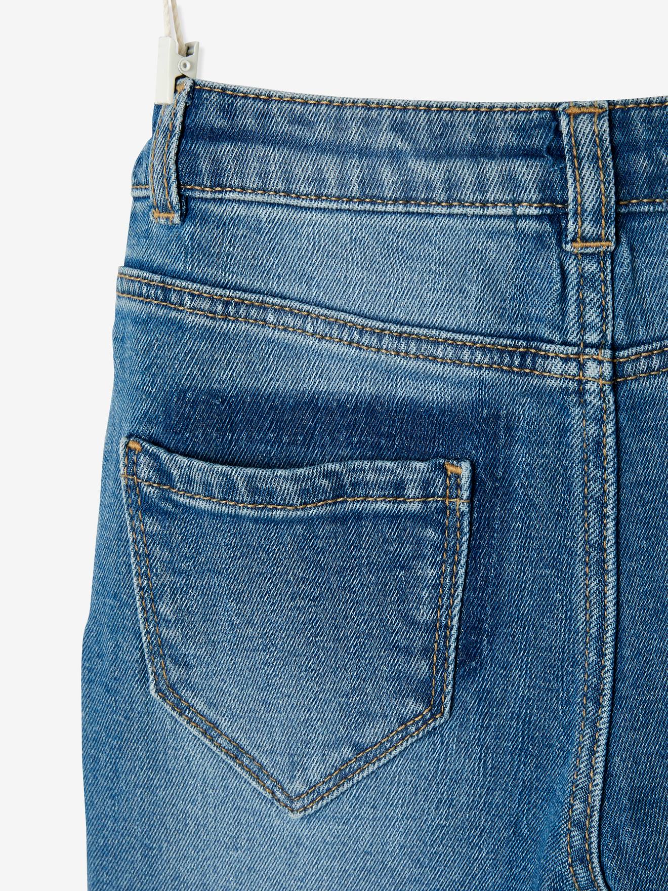 Calça jeans reta com efeito patchwork para meninas, azul médio liso com estampas.