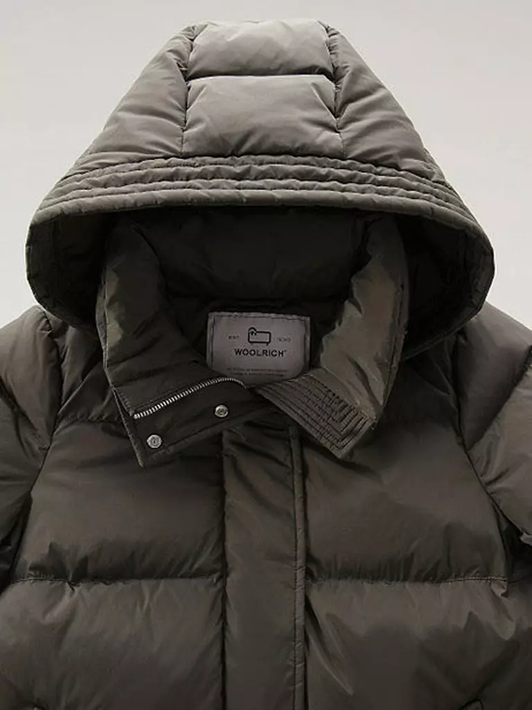WOOLRICH Daunensteppjacke ALSEA olive
