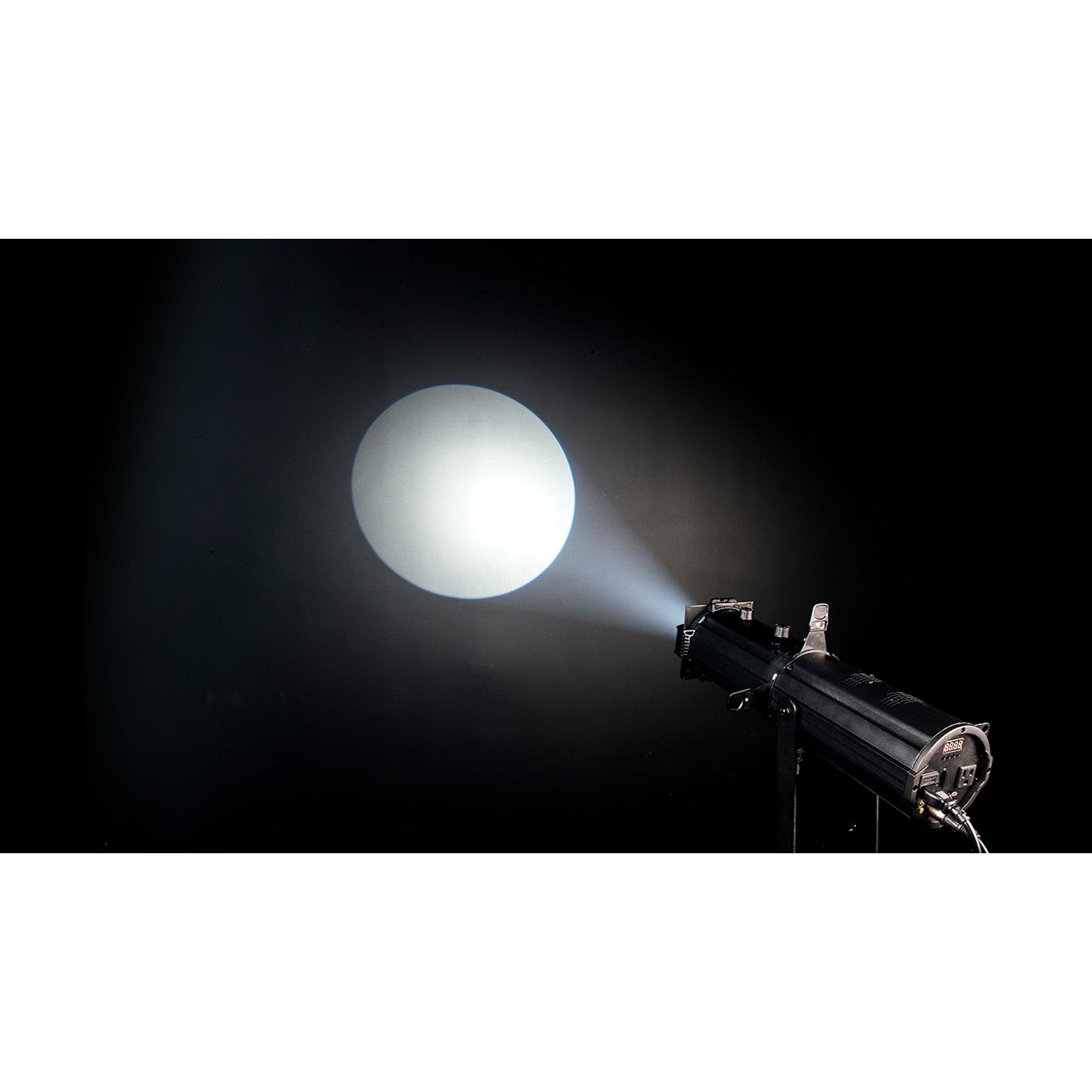 Chauvet DJ EVE E-50Z LED theaterspot