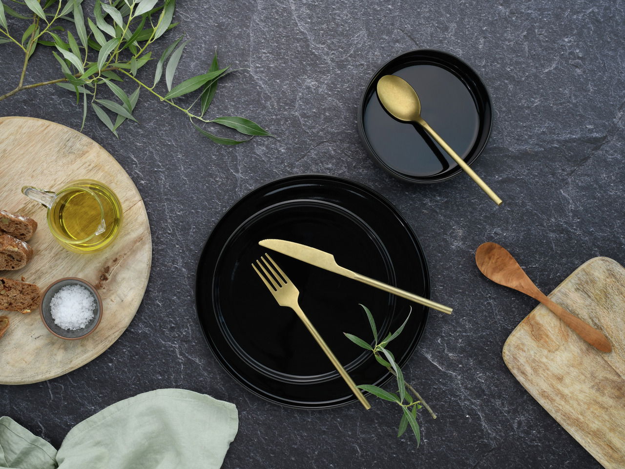 Creatable Tellerset 12-tlg. FUTURO