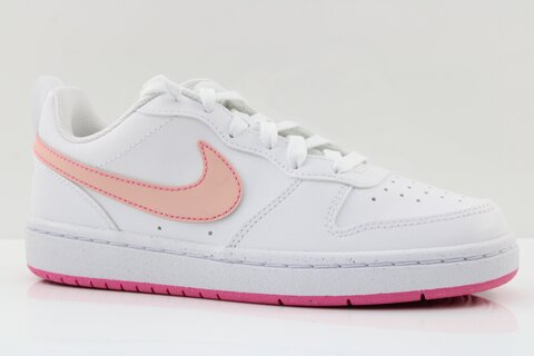 Nike Sneaker