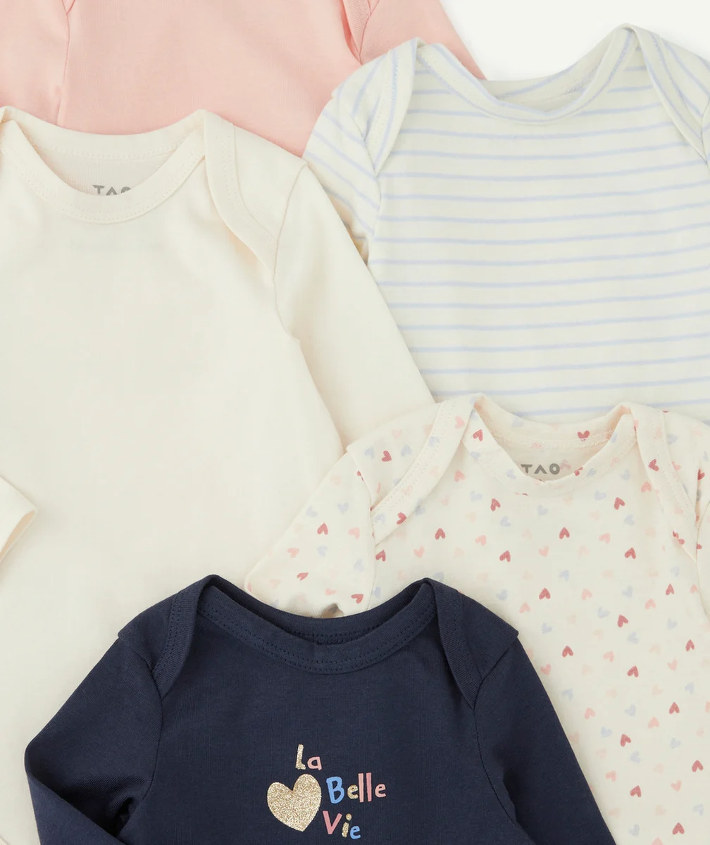 LOT DE 5 BODIES BÉBÉ EN COTON BIO THÈME COEUR BLEU ET ROSE