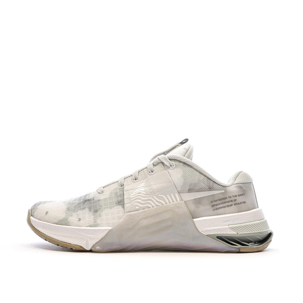 Nike Chaussures de Fitness Grise Femme Nike W Nike Metcon 8