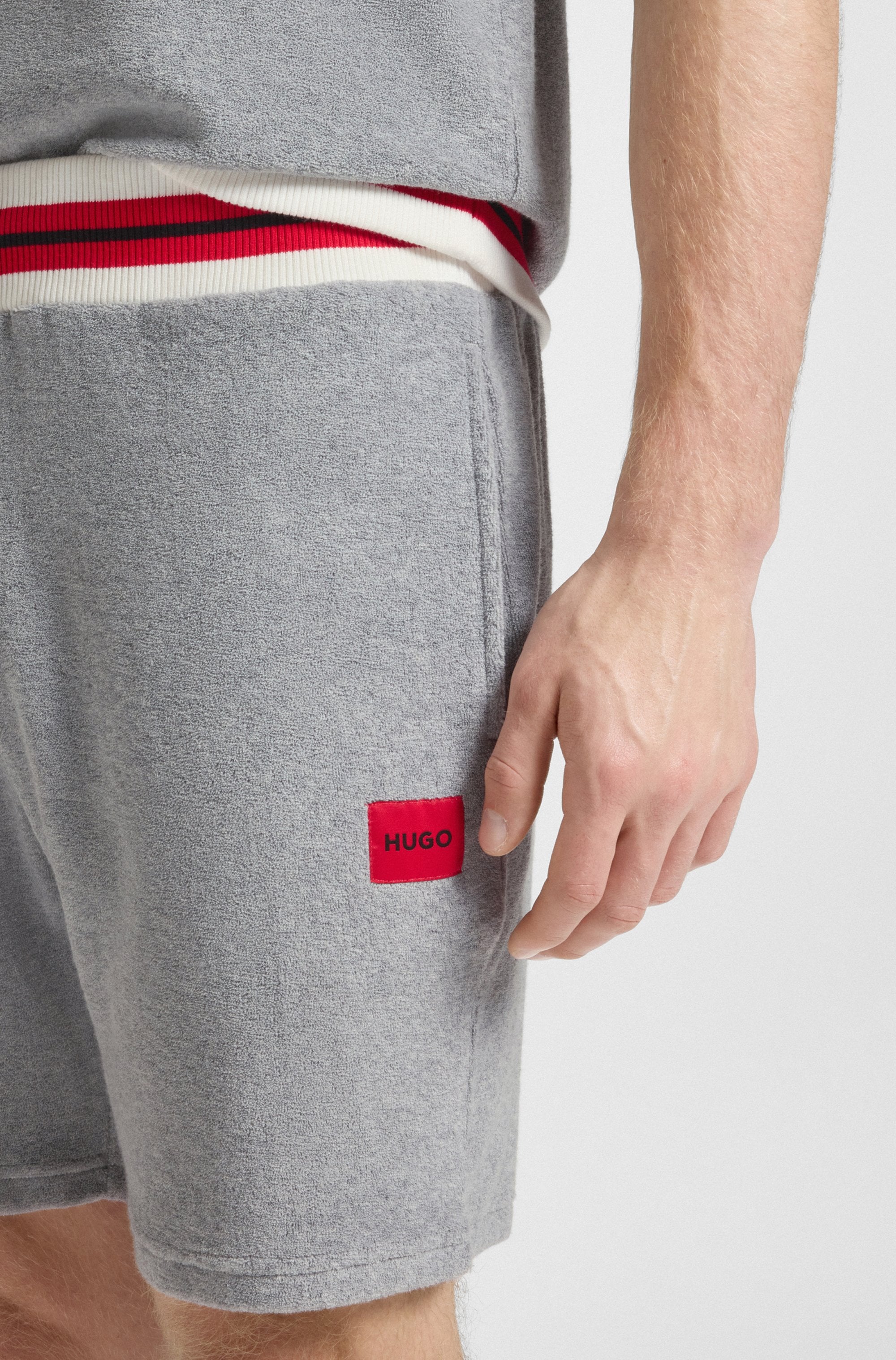 HUGO Underwear Sweatshorts »JAXON«  kontrastfarbene Details, Tunnelzug,