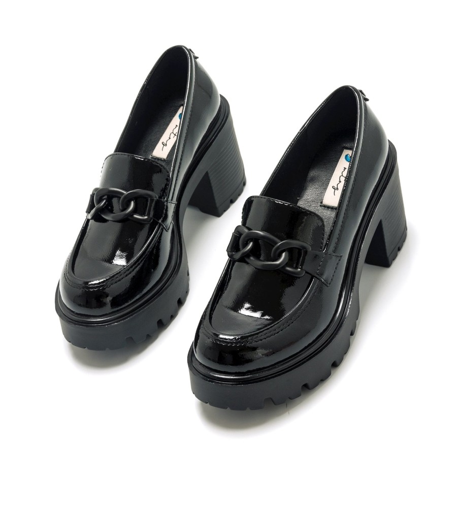 Mocassins pretos Mustang Emeline