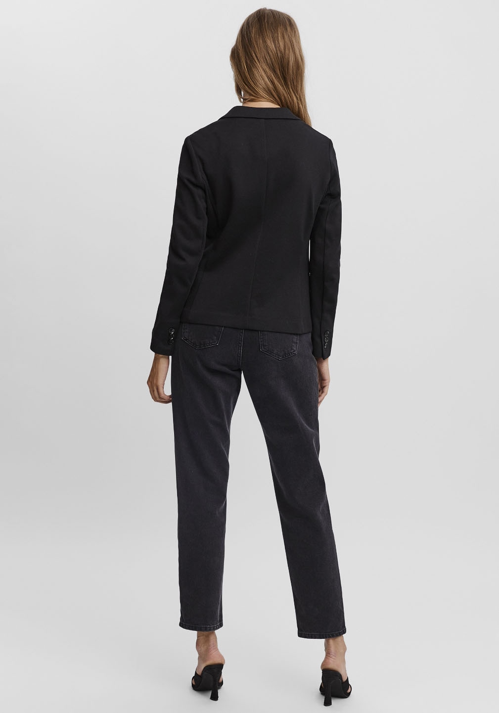 Vero Moda Jerseyblazer »VMJULIANE, figurbetonter Schnitt, 1-Knopf Verschluss«, ungefüttert