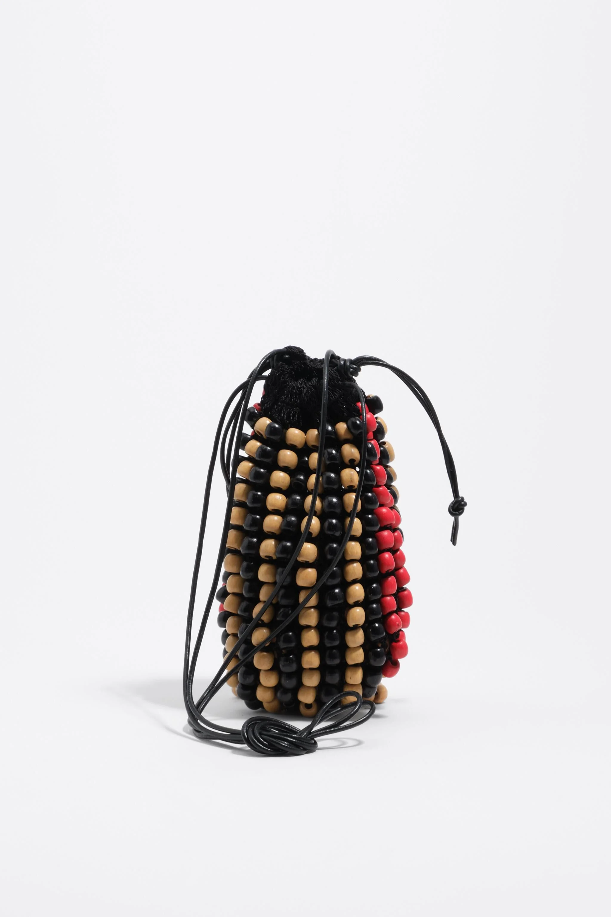 Bolsa mini preta de crochê