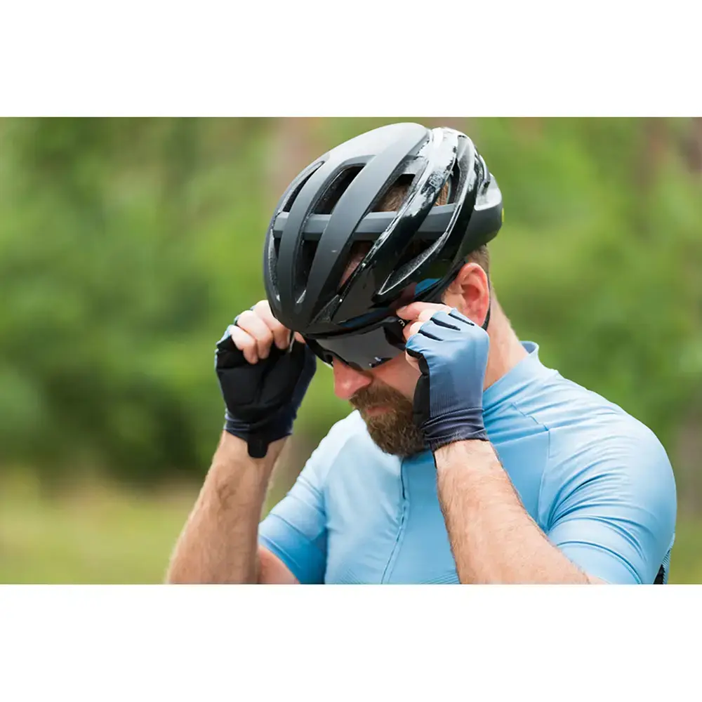 BBB Cycling Maestro MIPS BHE-10 Race Fietshelm Mat Zwart