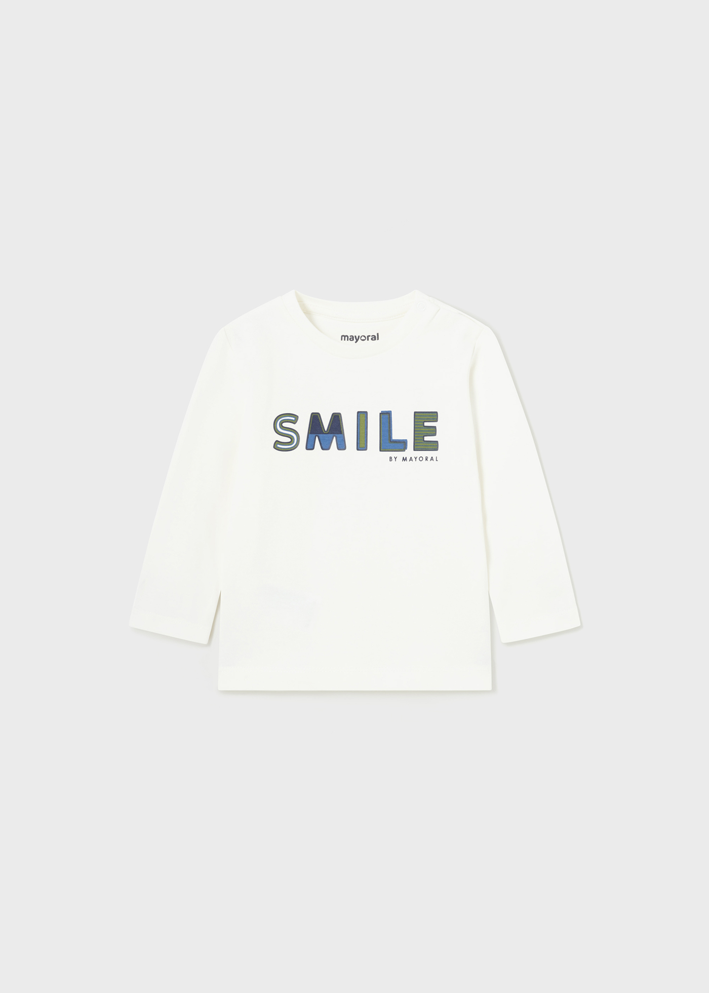 Camiseta infantil Better Cotton com letras