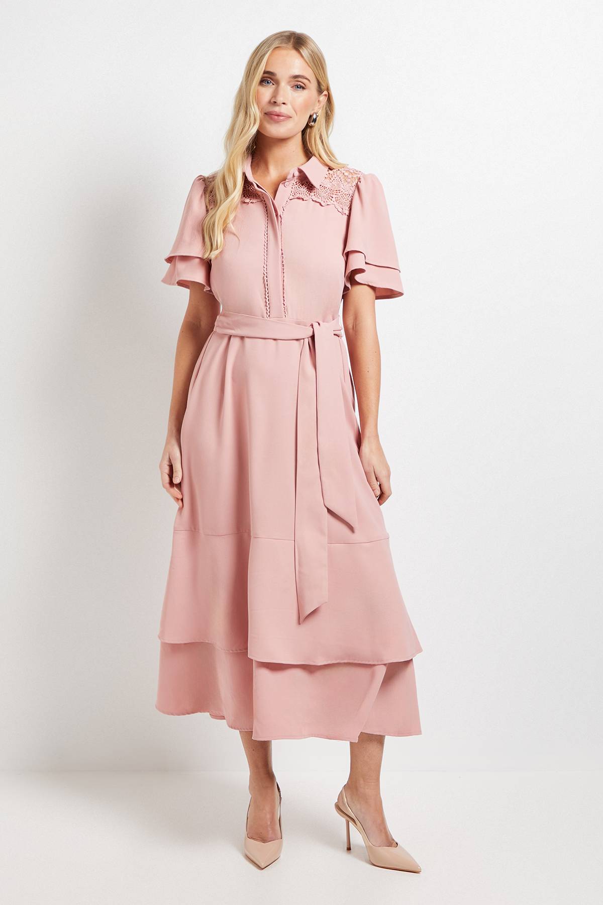 Wallis Robe Midi Petite À Manches Volantées Et Empiècements En Dentelle