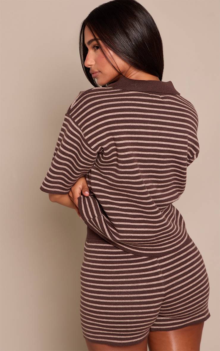 Marron Short Ajusté En Maille Rayée Petite