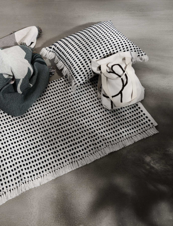 Ferm Living Way vloerkleed 140x200  Off-White
