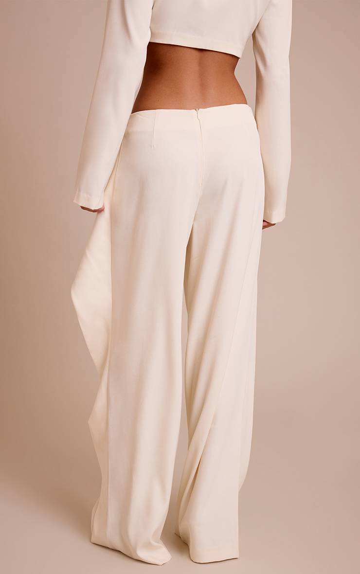 Crème Pantalon À Détail Torsadé