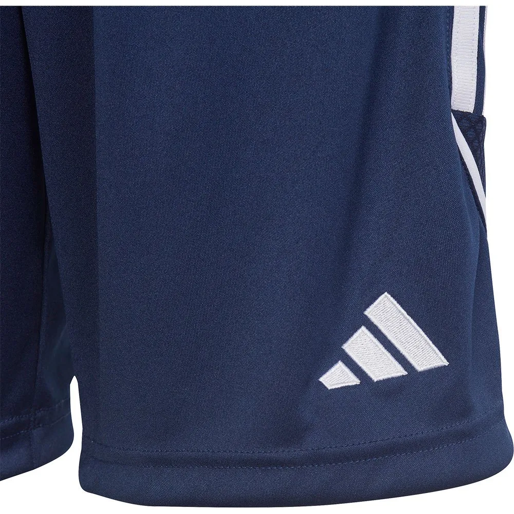 Calções adidas Tiro 23