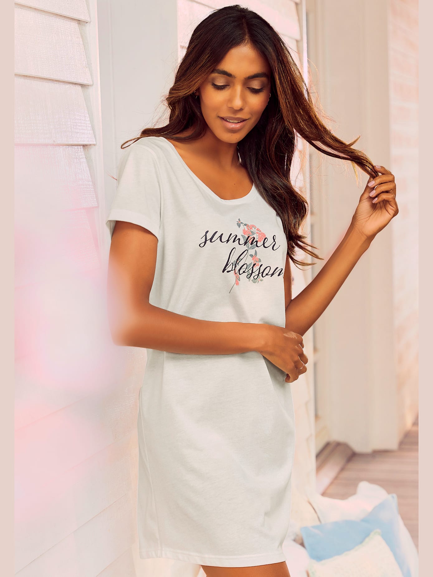 Chemise de nuit t-shirt de nuit à imprimé floral devant