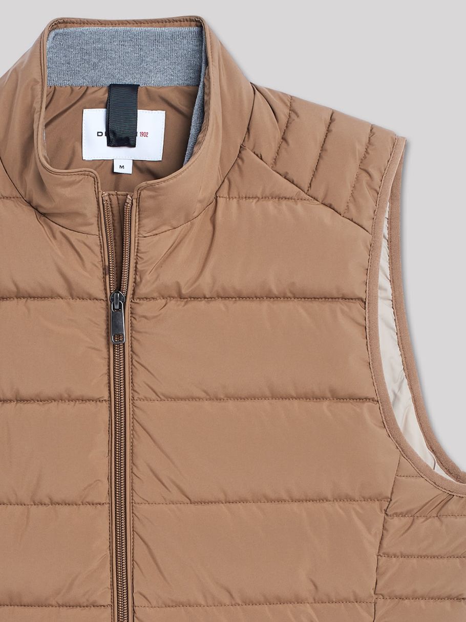 Gilet sans manches col montant