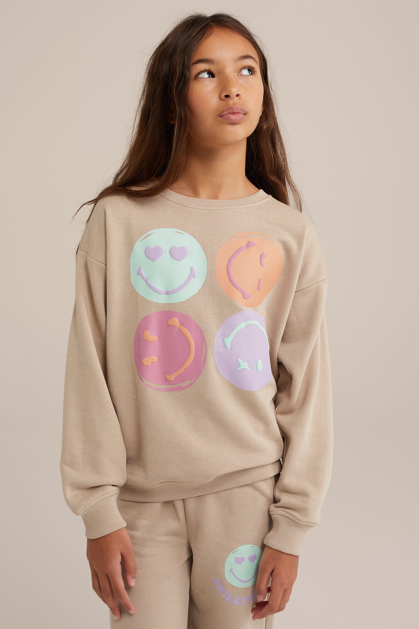 Meisjes SmileyWorld® sweater met opdruk WE Fashion Beige