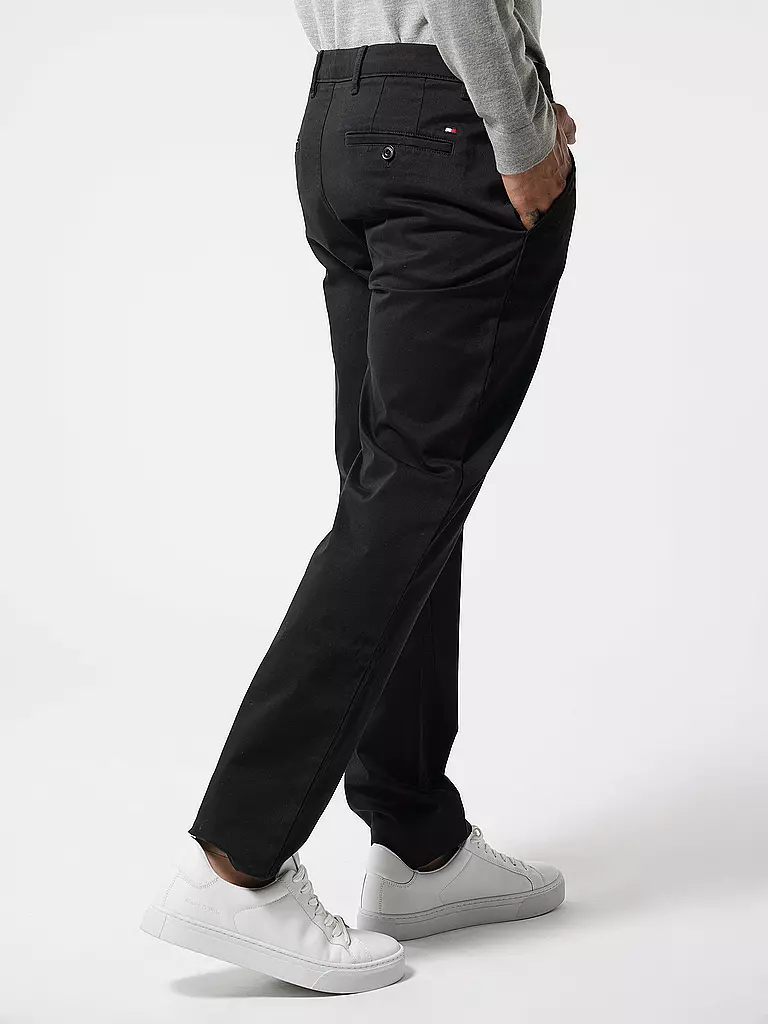 TOMMY HILFIGER Chino DENTON schwarz