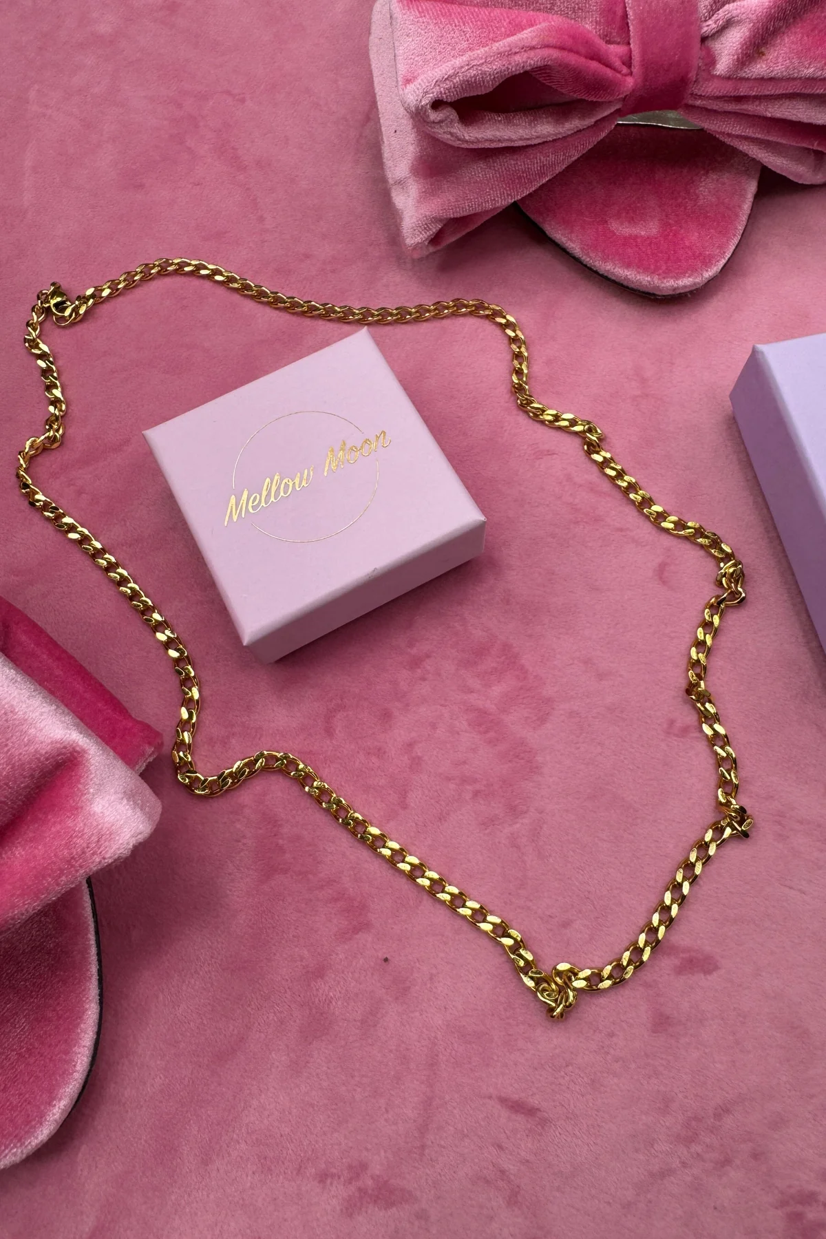 Mellow Moon Round Palm Tree Mesh Necklace Colfigaro101 forgyldt