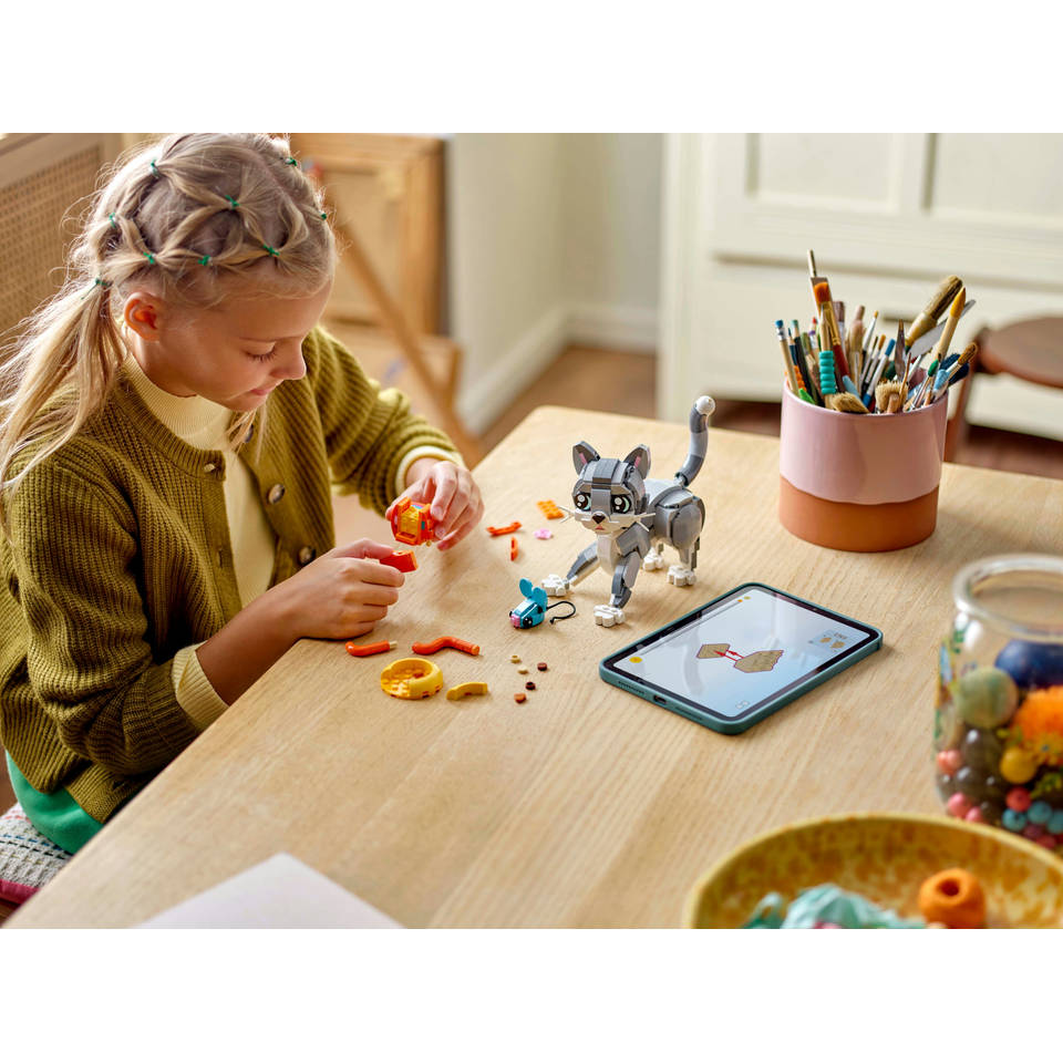 LEGO Creator 3-in-1 speelse kat 31163