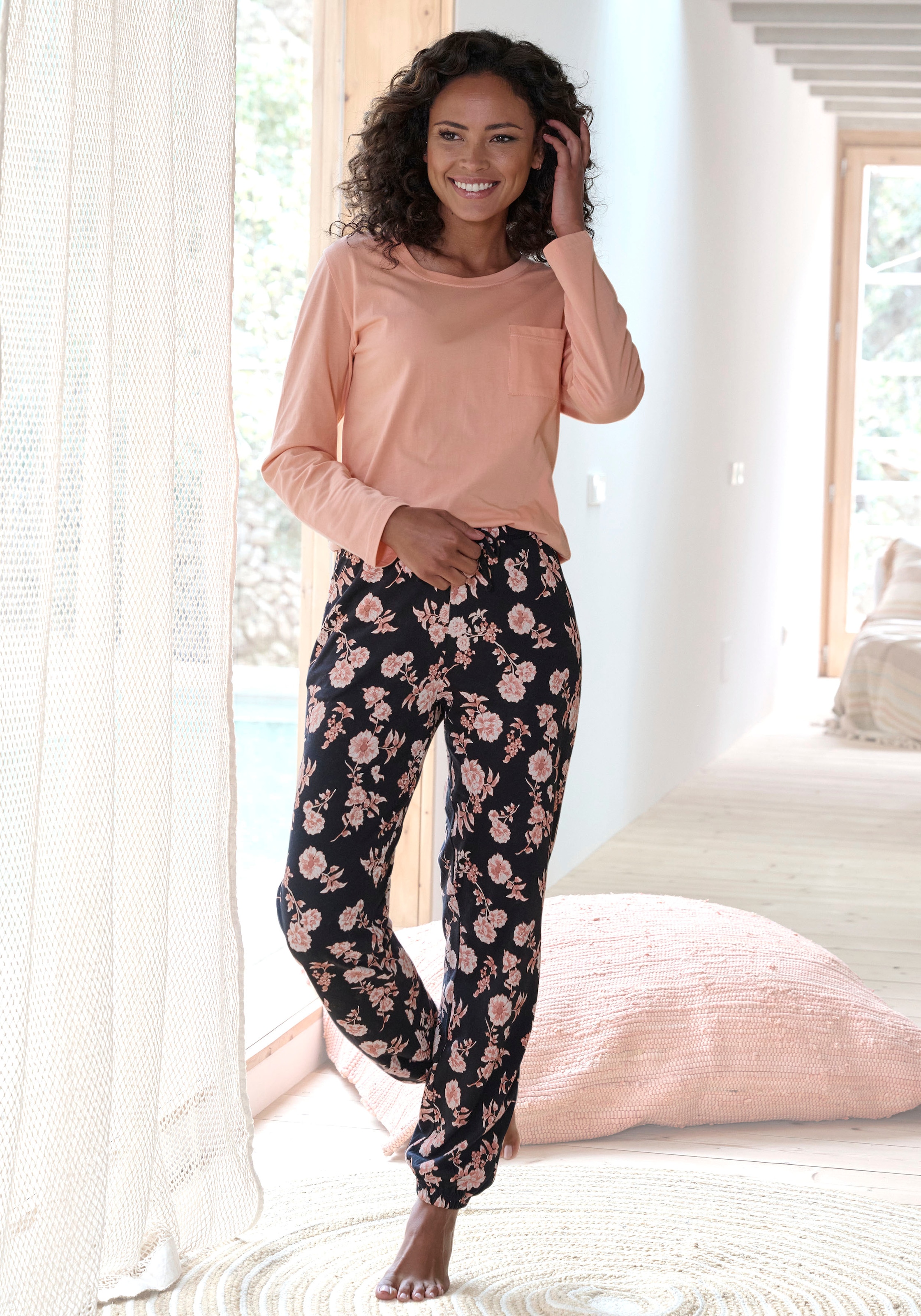 Vivance Dreams Pyjama 2 Stk. tlg., mit schönem Naturprint