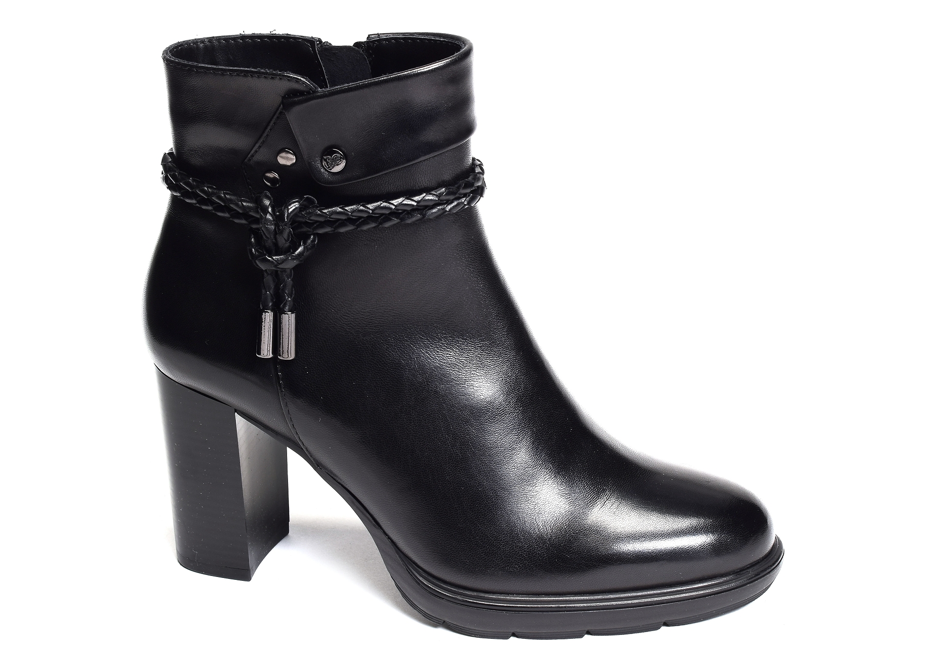 Davina 01 noir