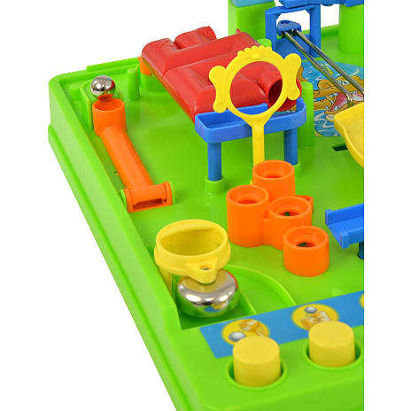 Screwball Scramble Game