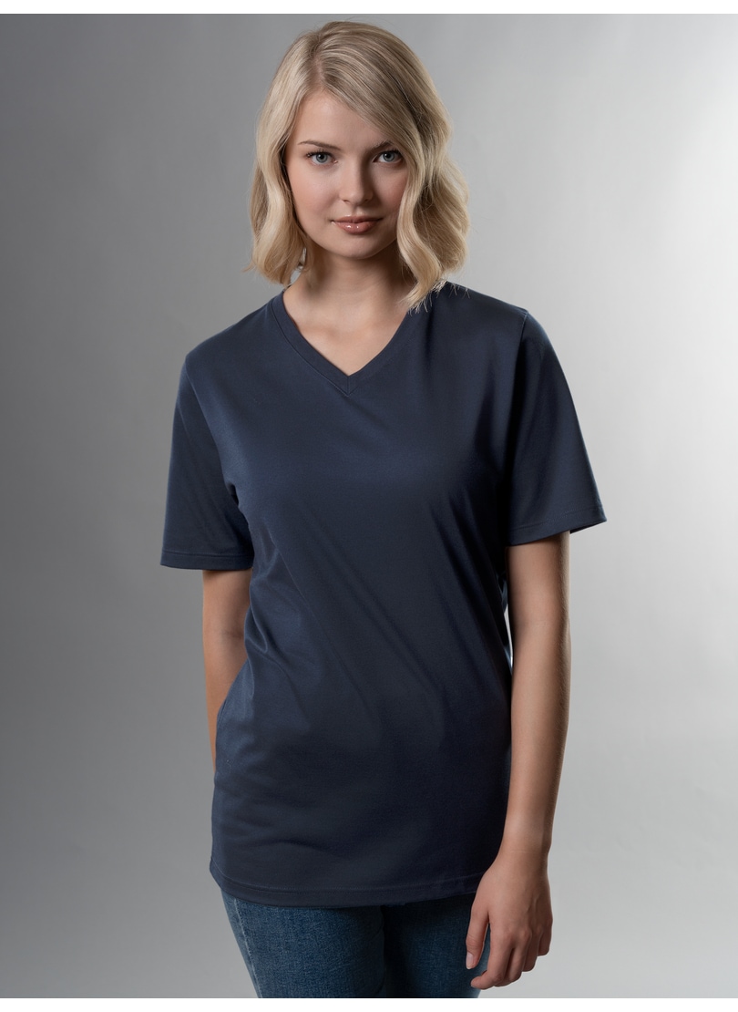 Trigema T-Shirt »TRIGEMA V-Shirt DELUXE Baumwolle«, 1 Stk.