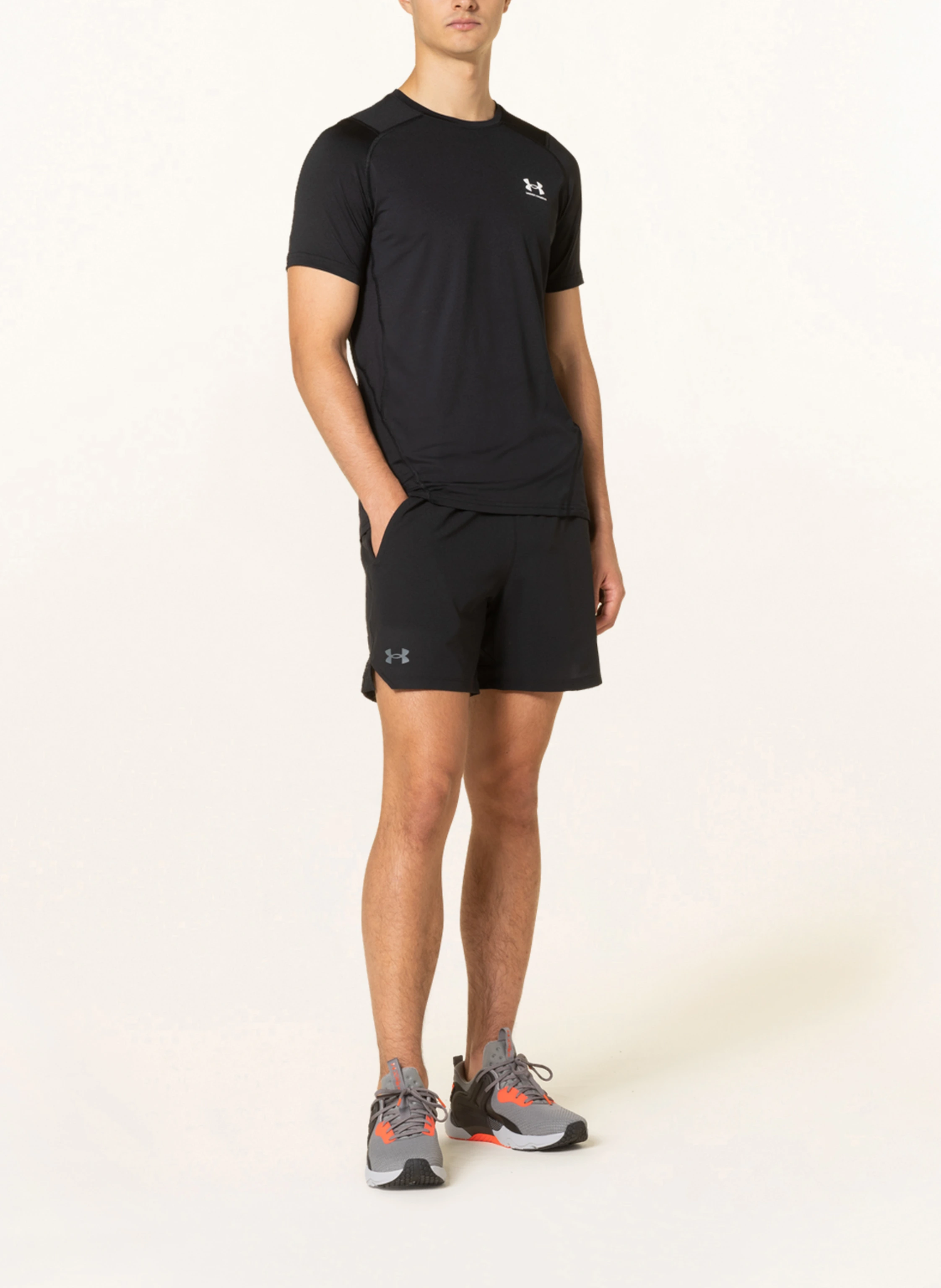UNDER ARMOUR Trainingsshorts VANISH mit Mesh