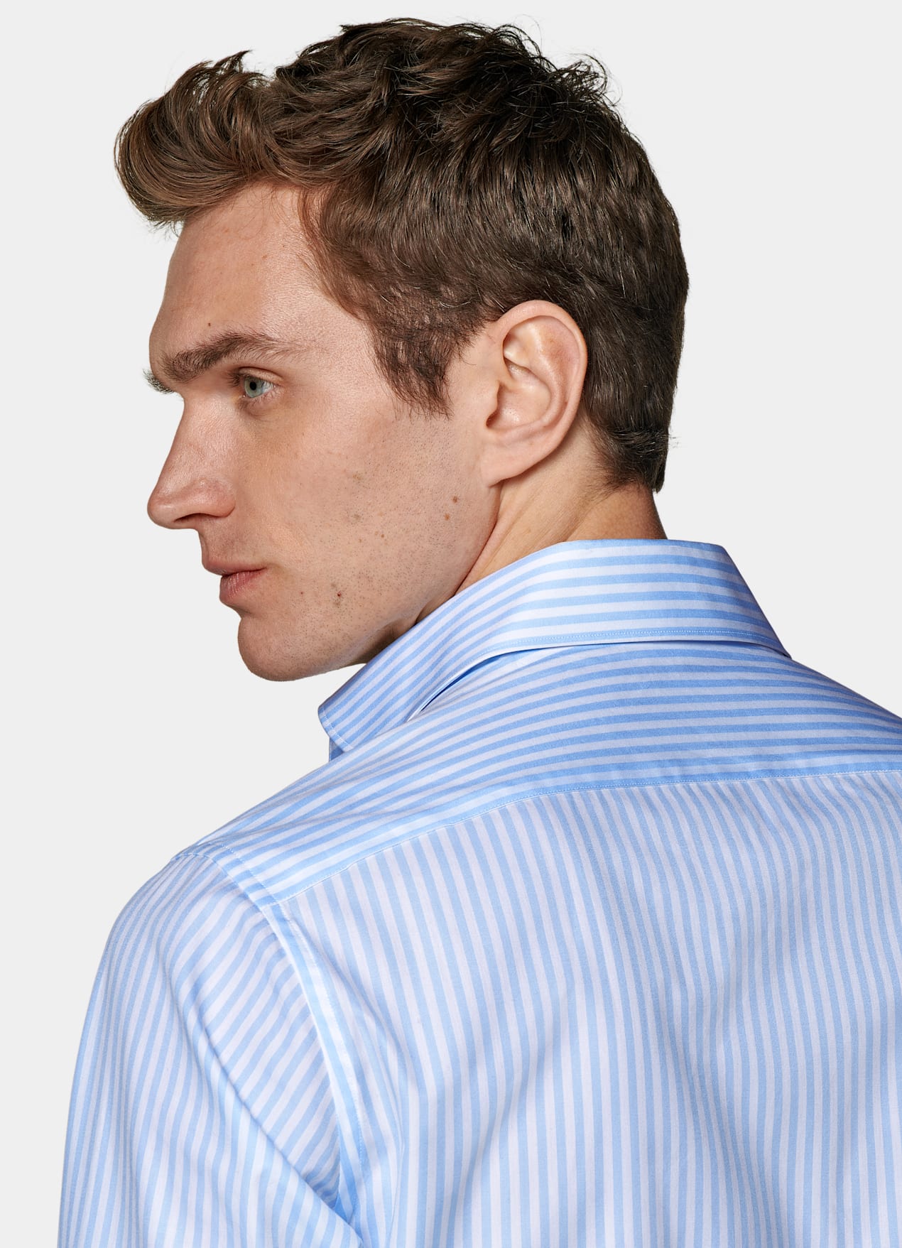 Chemise coupe ajustée en twill bleu clair