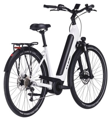 Vélo de Ville Électrique Cube Supreme Sport Hybrid One 500 Easy Entry Shimano Alivio/Altus 9V 500 Wh 700 mm Blanc