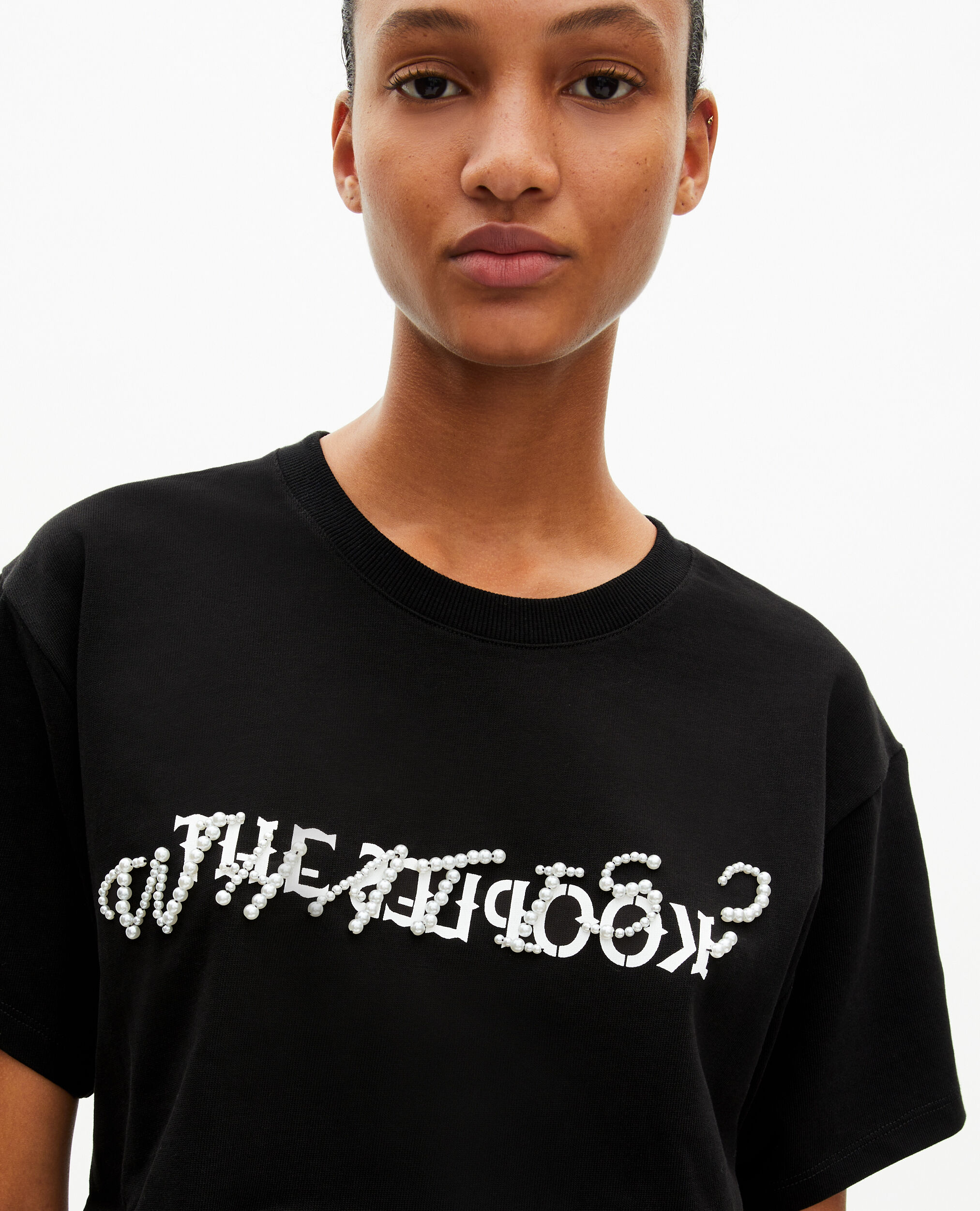 T-shirt What is avec perles noir