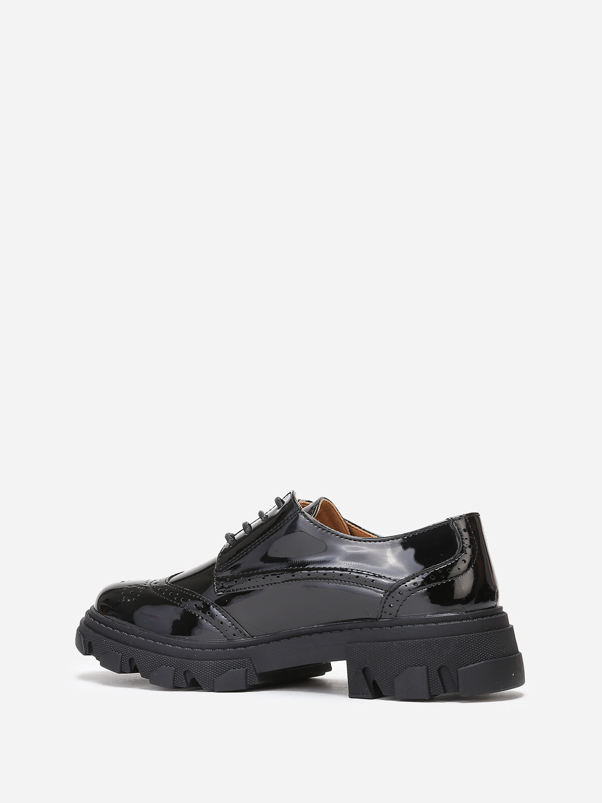 Derbies vernies et crantées- Noir
