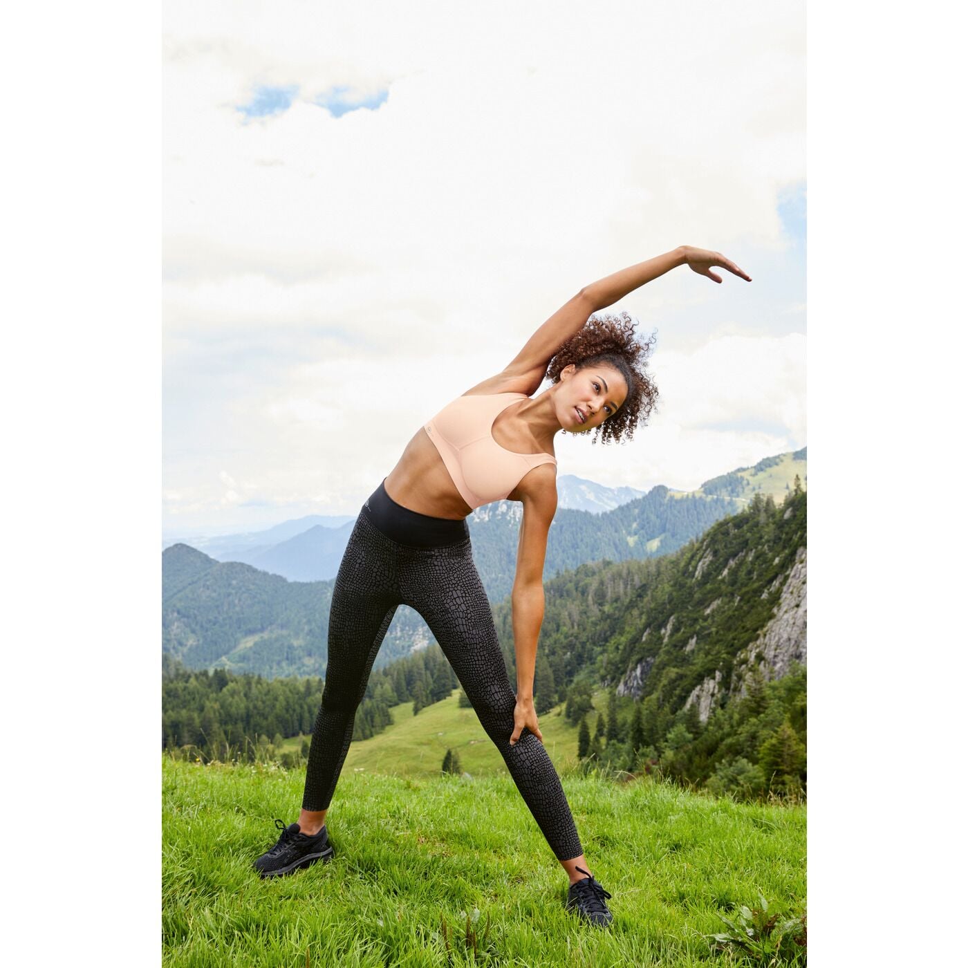 AnitaFigurformende Legging mit Massageeffekt