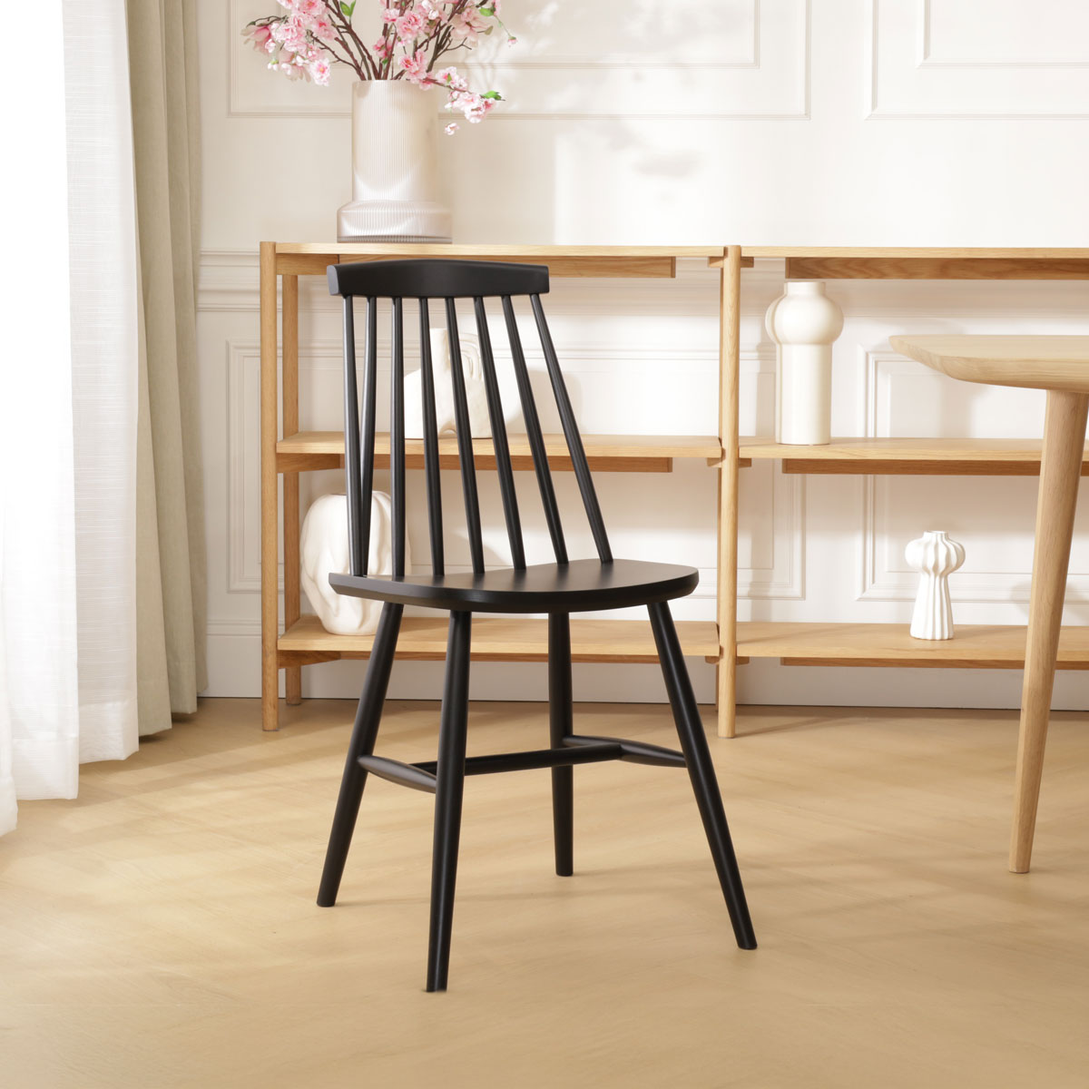 Houten spijlenstoel Filou - zwart