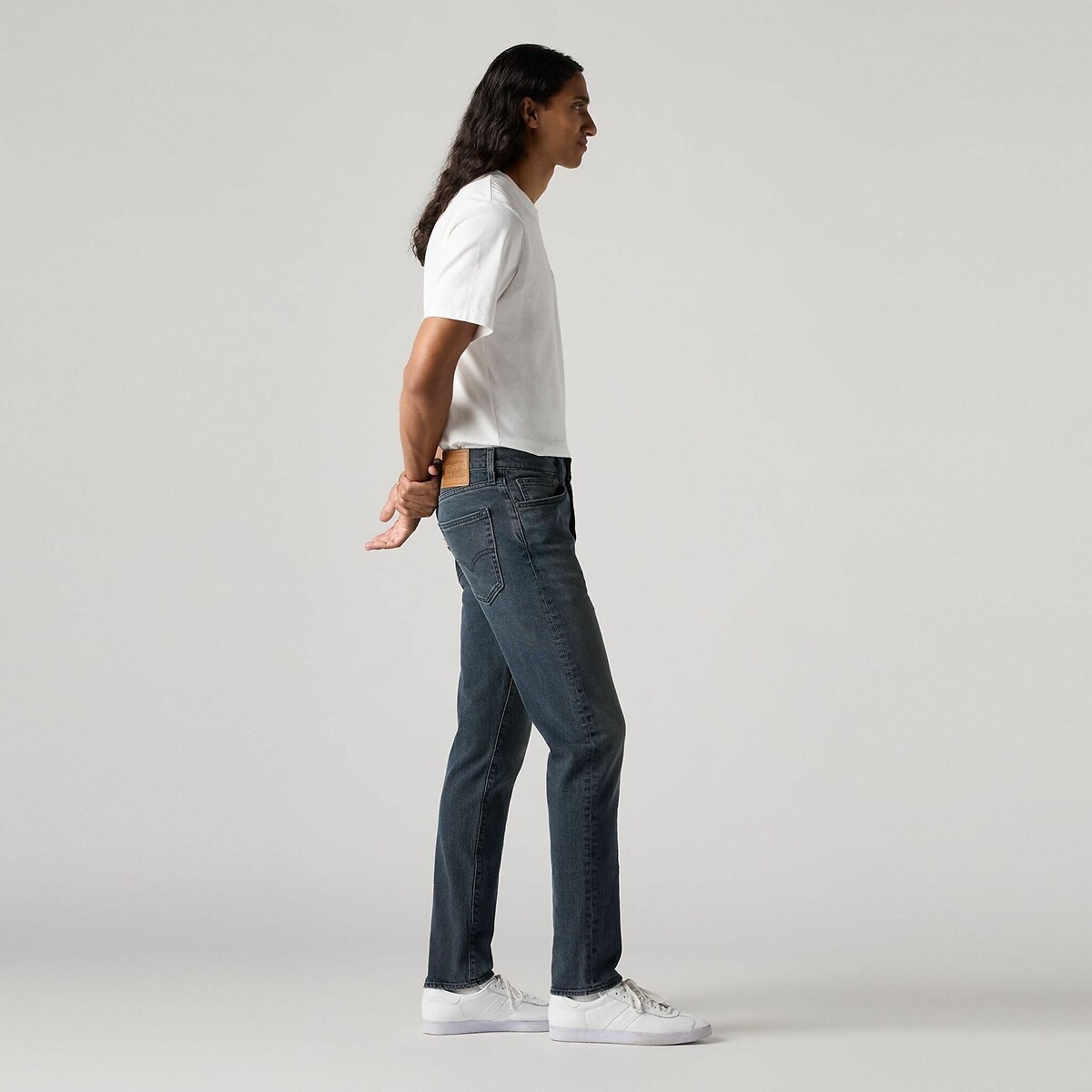 Calça jeans Levi's Slim 512™ com modelagem afunilada