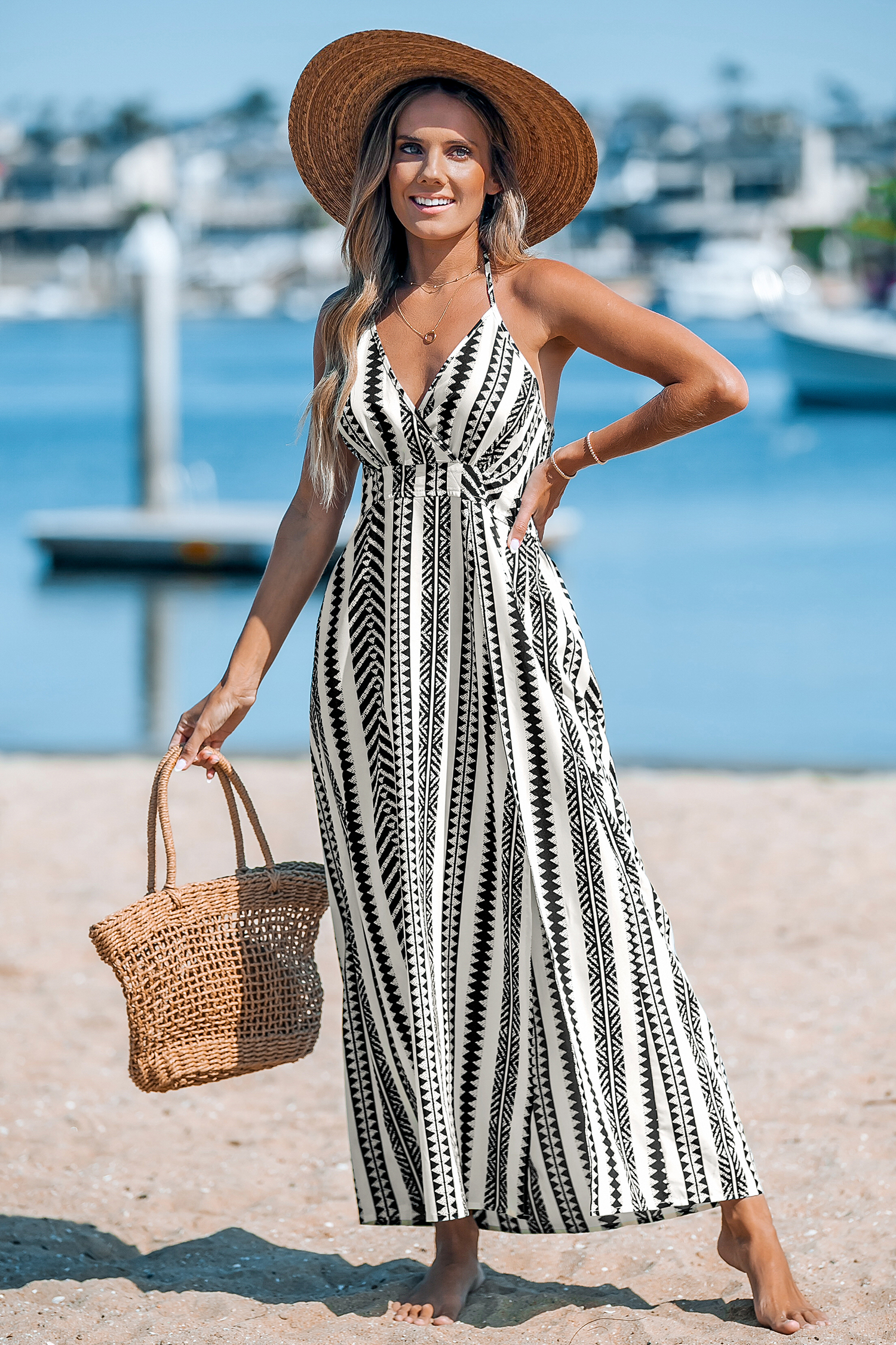 Robe maxi à col licou et imprimé géométrique