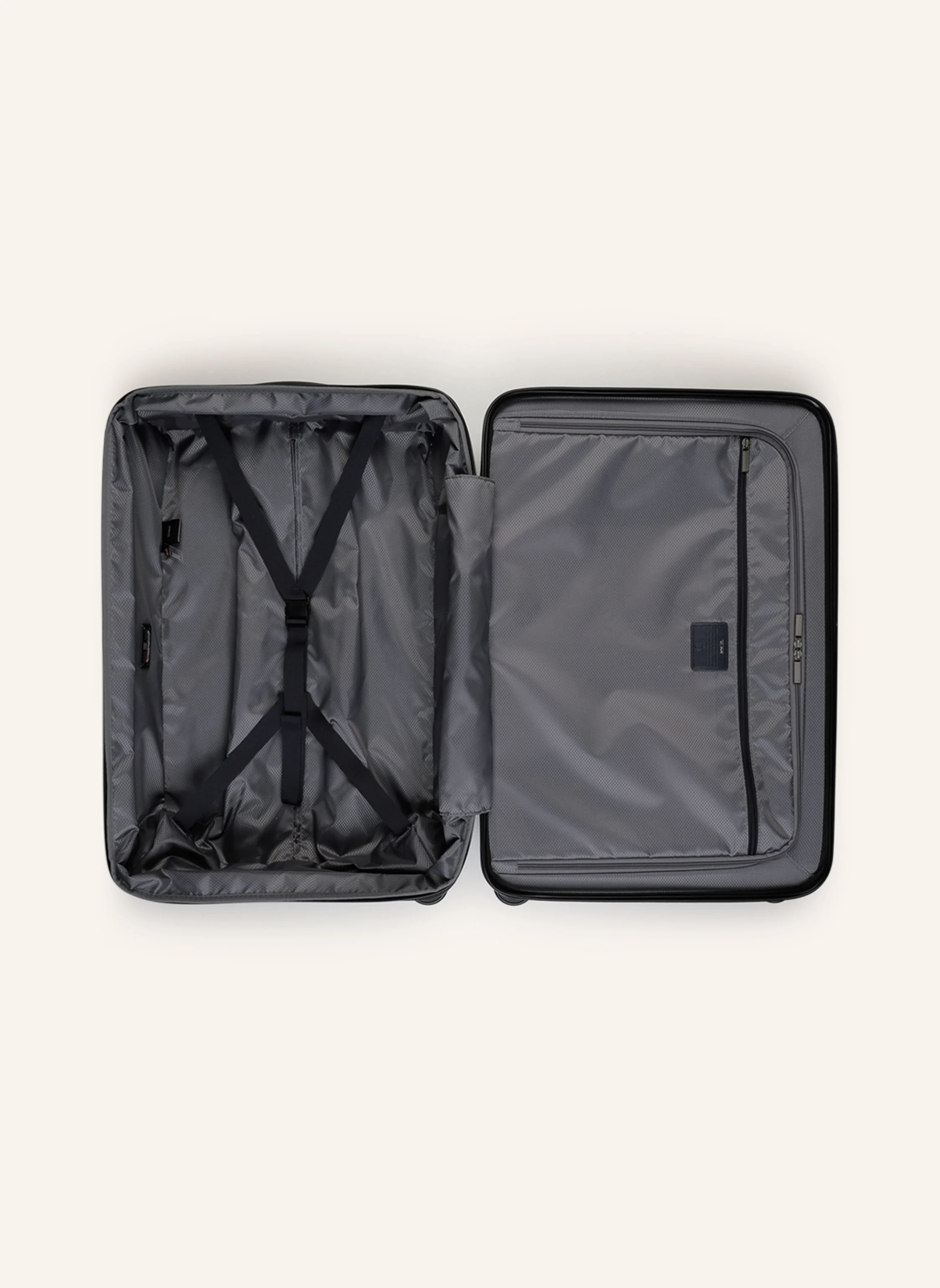 TUMI 19 DEGREE Trolley SHORT TRIP