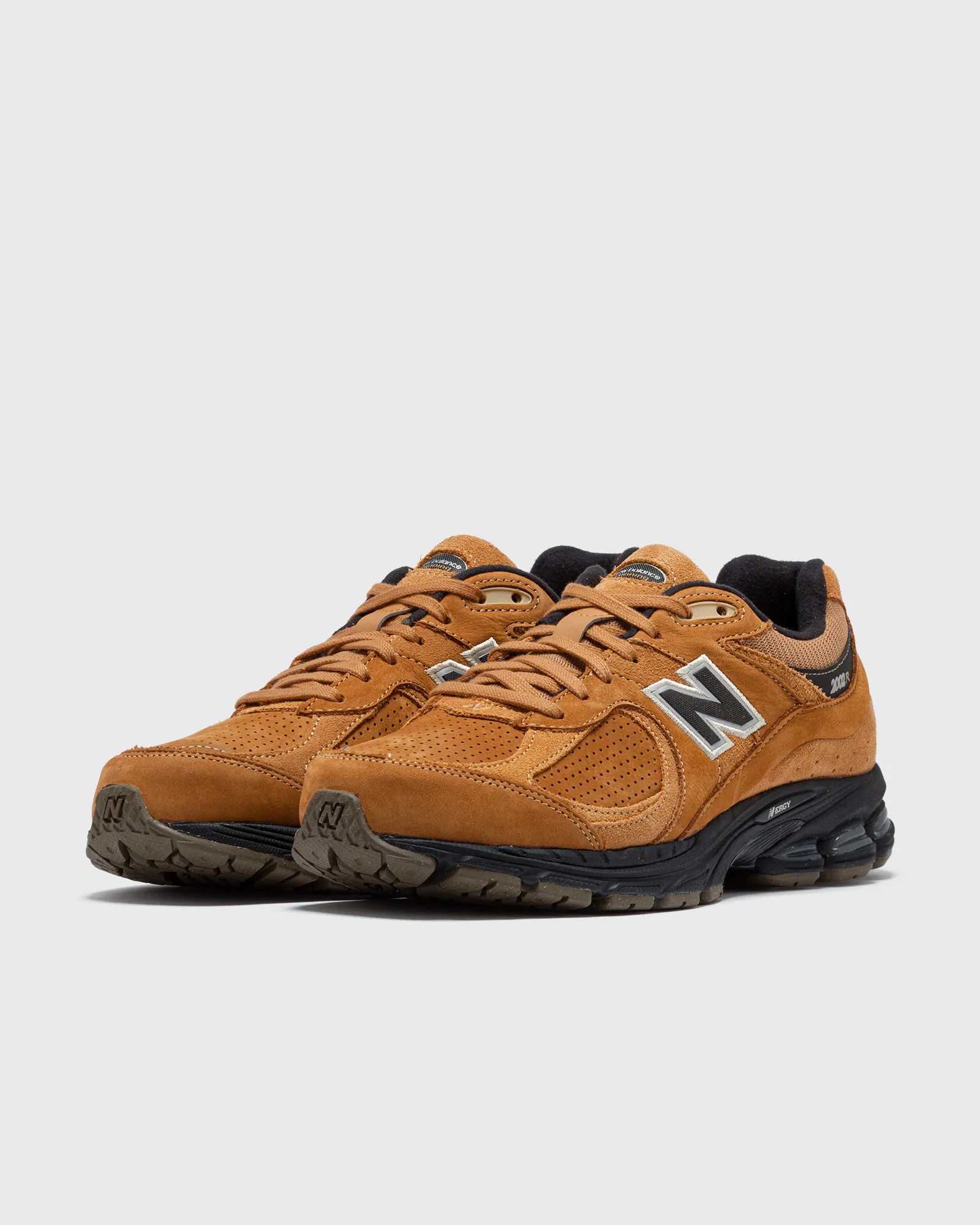 New Balance 2002R