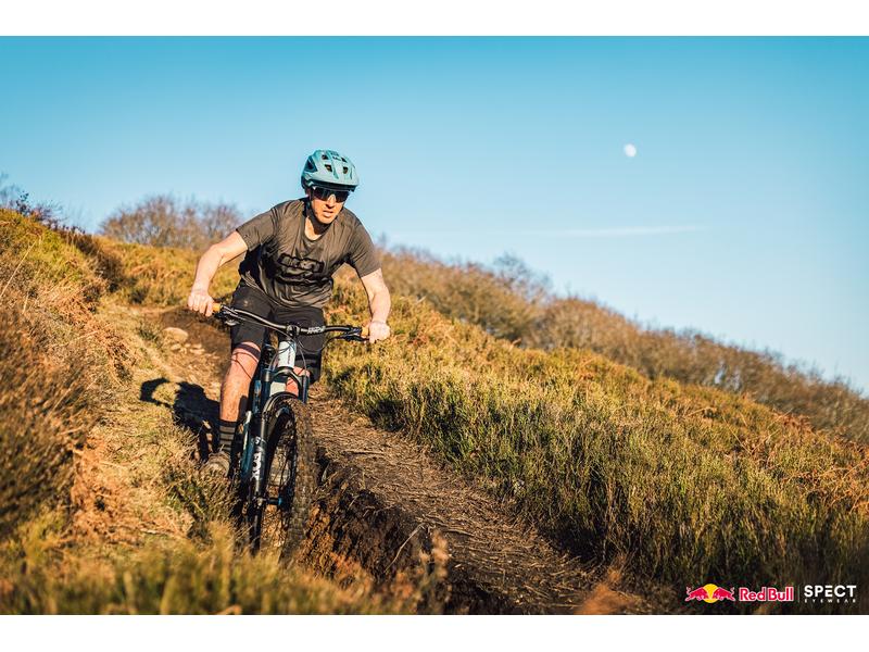 RedBull SPECT DUNDEE Ideale Statement-Fahrradbrille für schmale Gesichtsformen