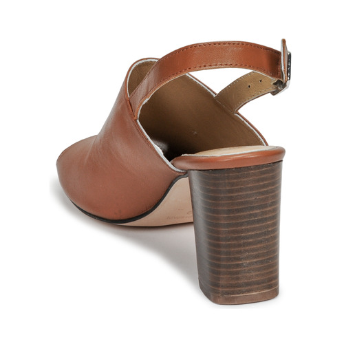 Betty London - JIKOTEGE - Camel