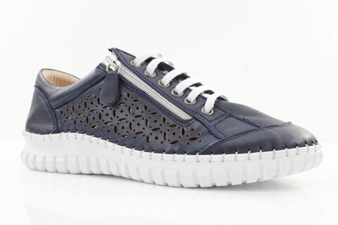 Stone Walk Sneaker