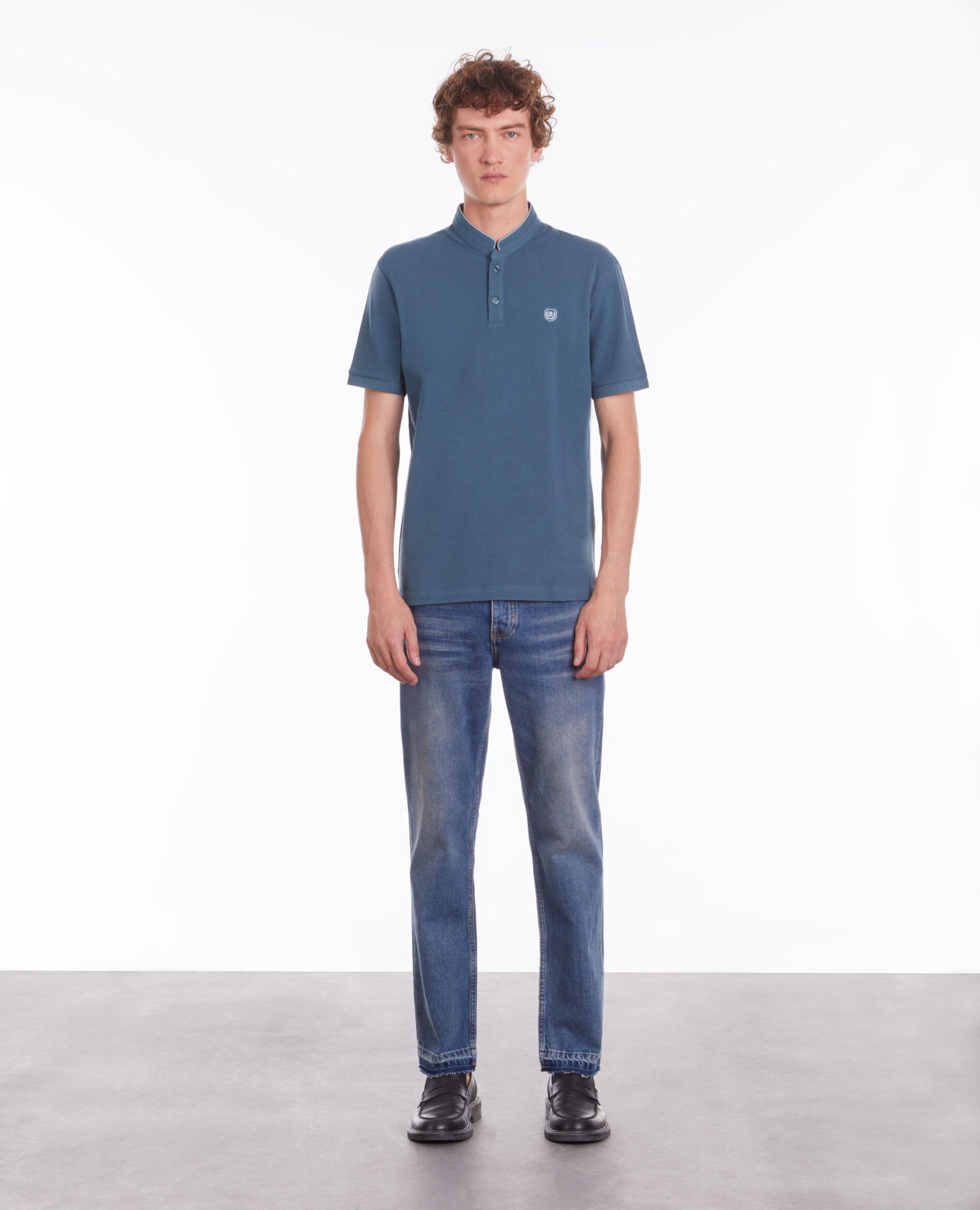 Polo bleu profond en coton