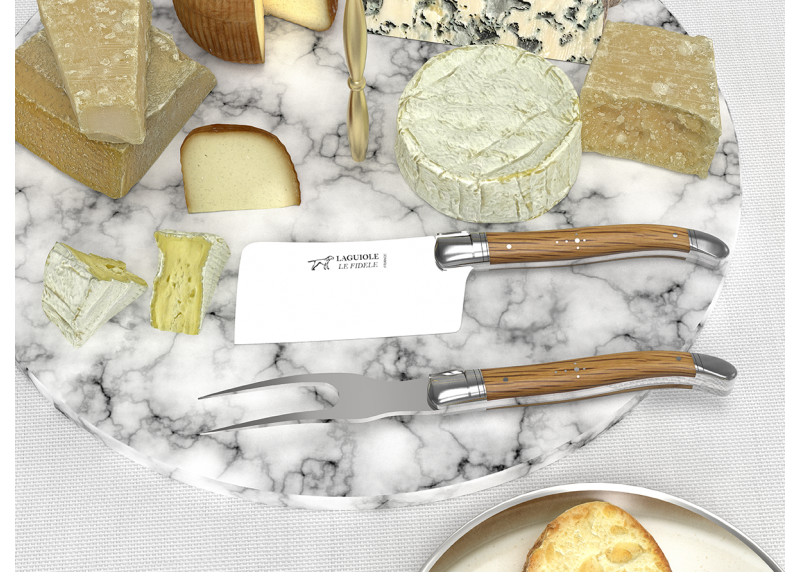 Service à fromage Laguiole avec un manche en bois de chêne et mitres en acier inoxydable